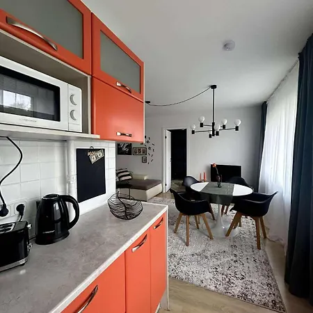公寓 Your Place In - Newly Renovated! 塔林